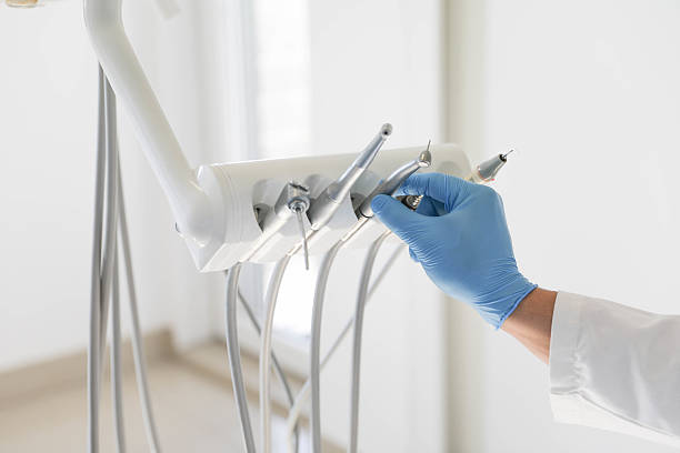 24/7 Emergency Teeth Whitening experts in Holly Ridge, NC